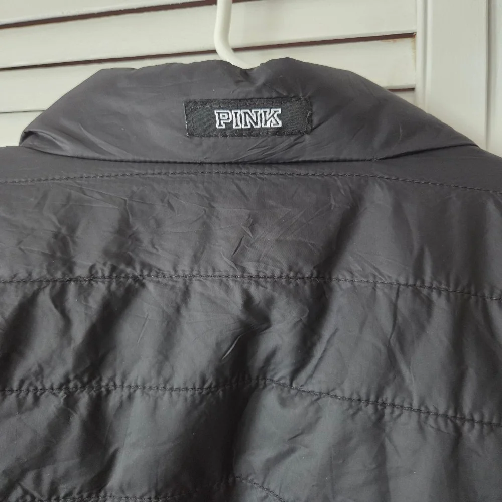 Women's PINK Victoria's Secret Black Puffer Jacket L - Picture 10 of 11